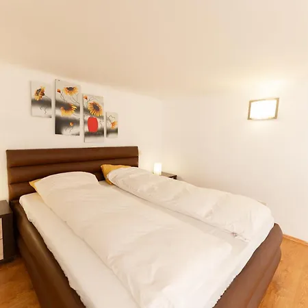 Danube Dwelling Akacfa 41