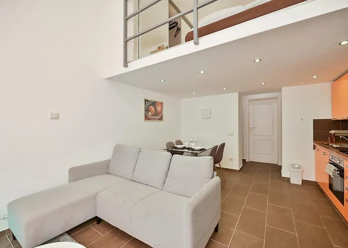 Danube Dwelling Akacfa 41 Budapeşte