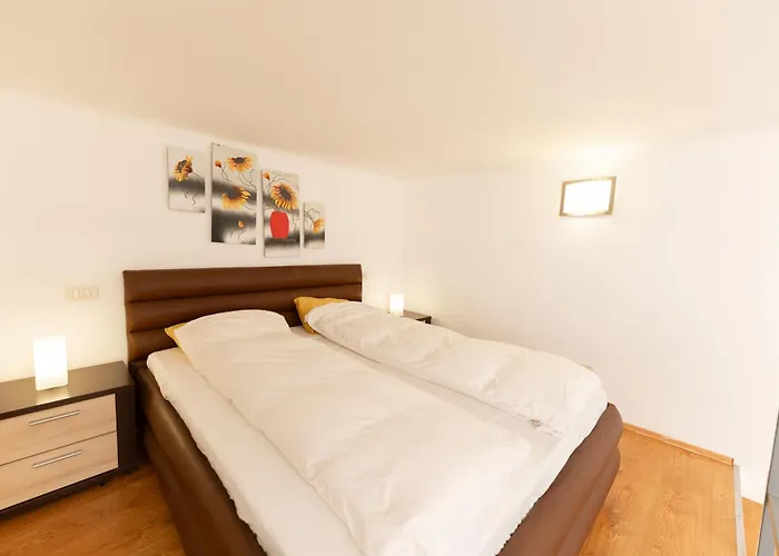 Danube Dwelling Akacfa 41