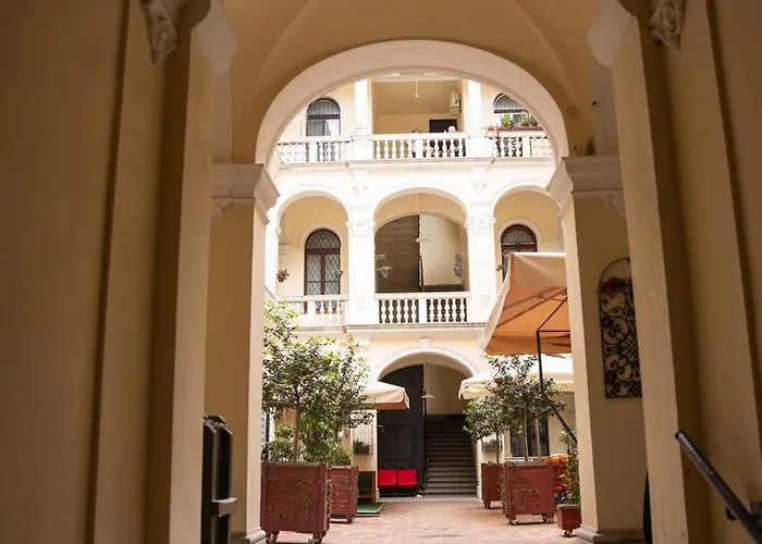 Danube Dwelling Akacfa 41 Daire