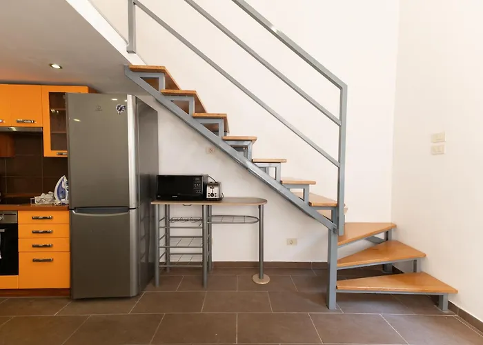 Danube Dwelling Akacfa 41 Daire *