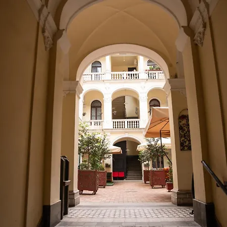 Danube Dwelling Akacfa 41 Apartament